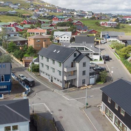 The Bird / Guesthouse / 10 Min Walk Downtown Torshavn Ngoại thất bức ảnh